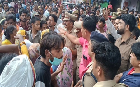 हमीरपुर में फल विक्रेता की मौत पर हंगामा, पोस्टमार्टम में गोली लगने की पुष्टि