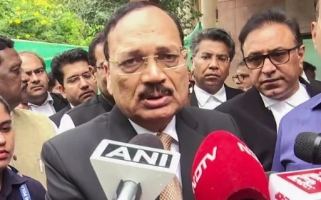 ‘कमजोर दिल वालों के लिए नहीं कानून का पेशा’, CJI सूर्यकांत ने लॉ ग्रेजुएट्स से कहा- न्याय और समाज के प्रति निभाएं जिम्मेदारी
