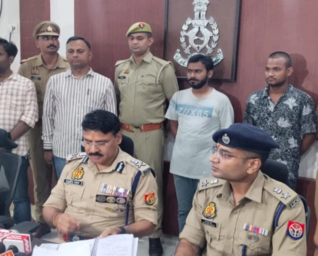 कानपुर में चमड़ा कारोबारी से 2.66 करोड़ रुपये की साइबर ठगी का खुलासा, आरोपी के खाते में मिले 25 लाख