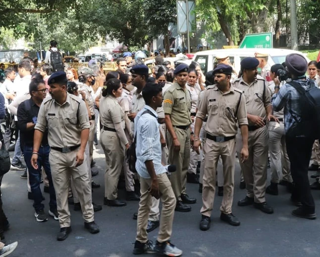 एसआईआर पर बवाल: जंतर-मंतर प्रदर्शन मामले में तीन एफआईआर, पुलिस ने दर्ज किया केस