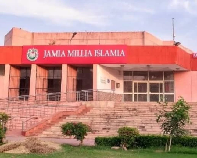 जामिया छात्र प्रदर्शन: भूख हड़ताल के बीच सात सदस्यीय समिति गठित, मांगों पर होगी चर्चा